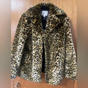 Faux fur leopard coat
